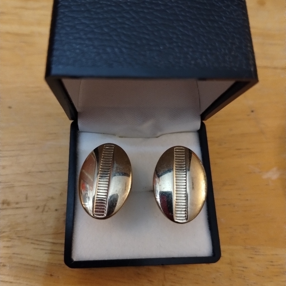 Swank men's set of cuff links